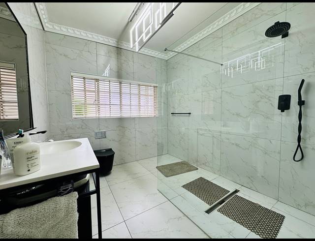 4 BEDROOM HOUSE FOR SALE IN LAMBTON